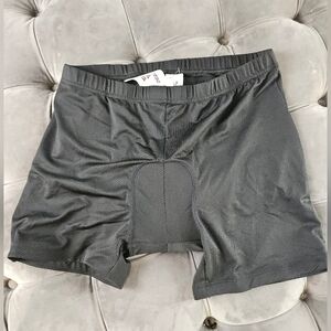 Athletic Black Cycling Shorts with Elastic Waistband